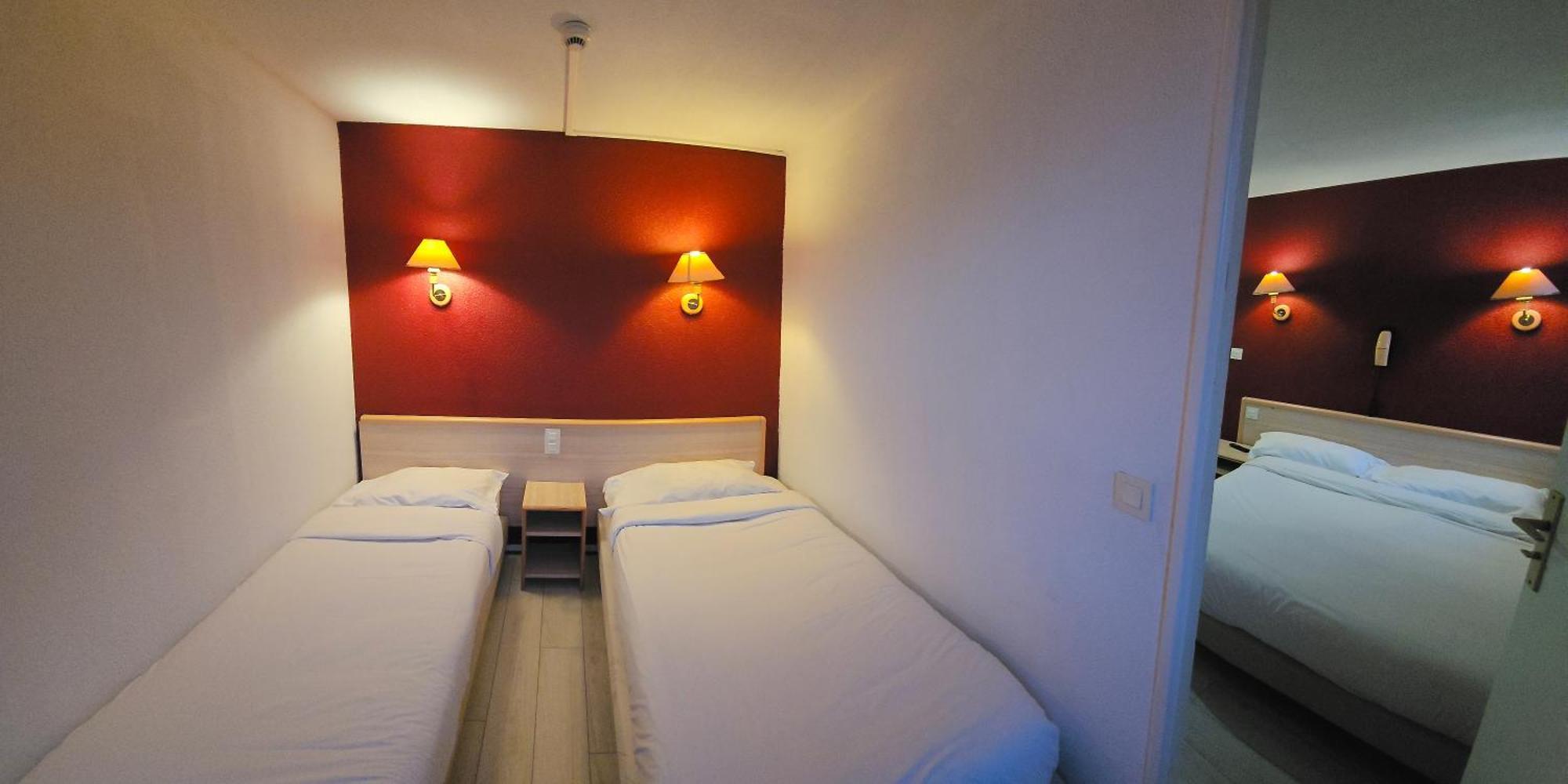 Hotel Coerona לורדה מראה חיצוני תמונה